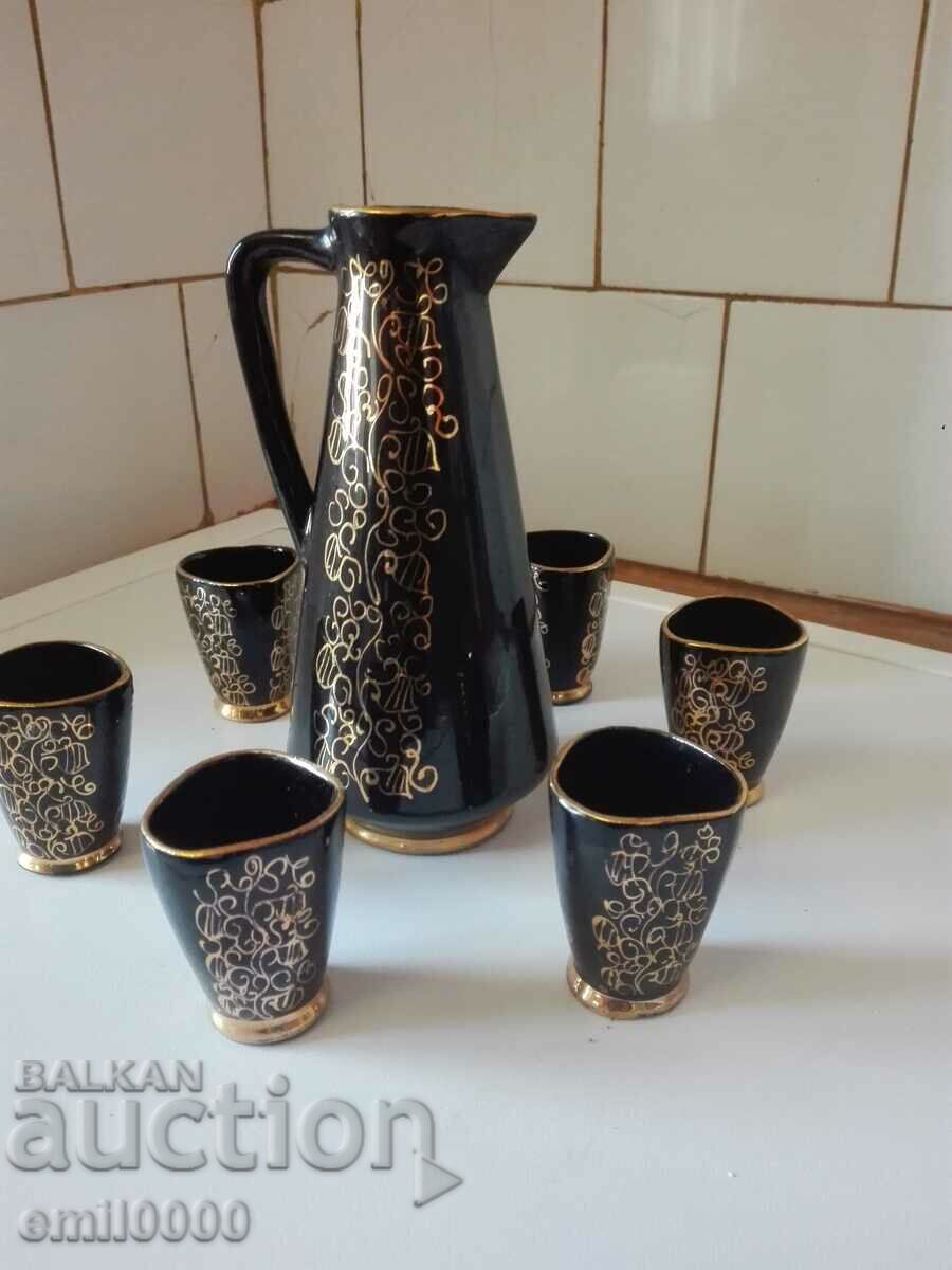 Сервиз за ракия . с цена 19.99 лв. | € 10.22 Сервиз за ракия . с цена 19.99 лв. | € 10.22