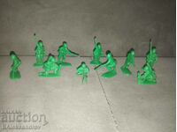 Lot of old figures soldiers green