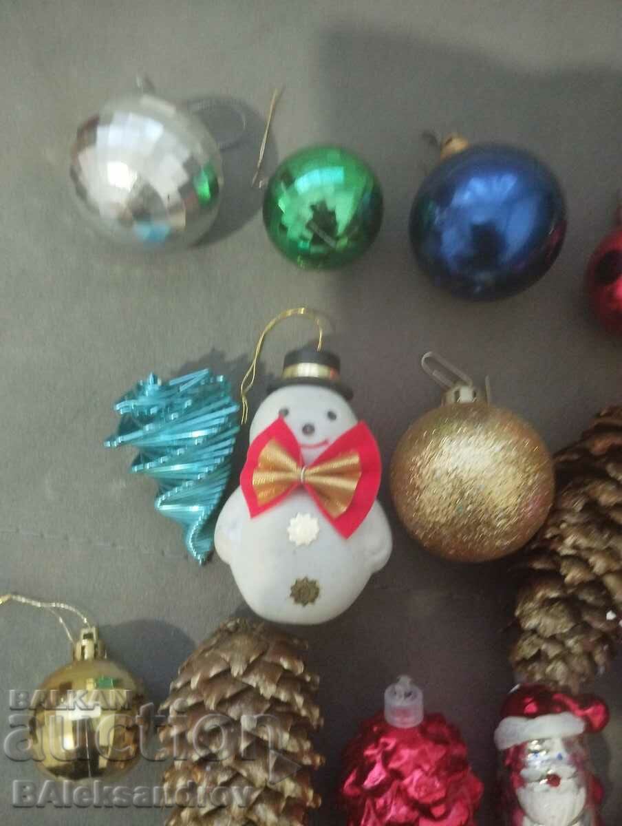 Delivery of Lot of Christmas toys Delivery of Lot of Christmas toys