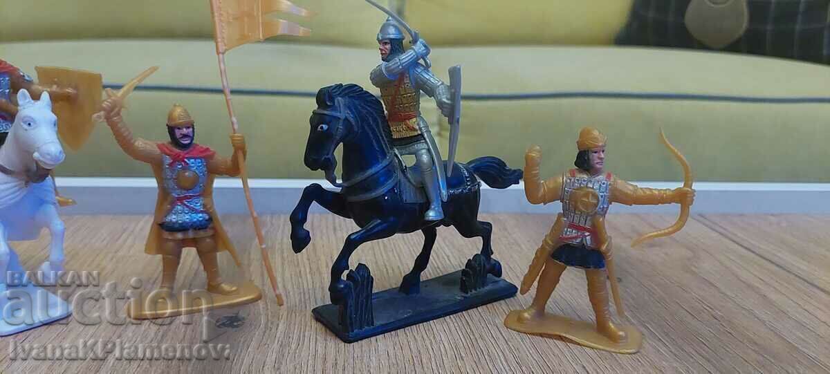 Figurines for collectors - 5