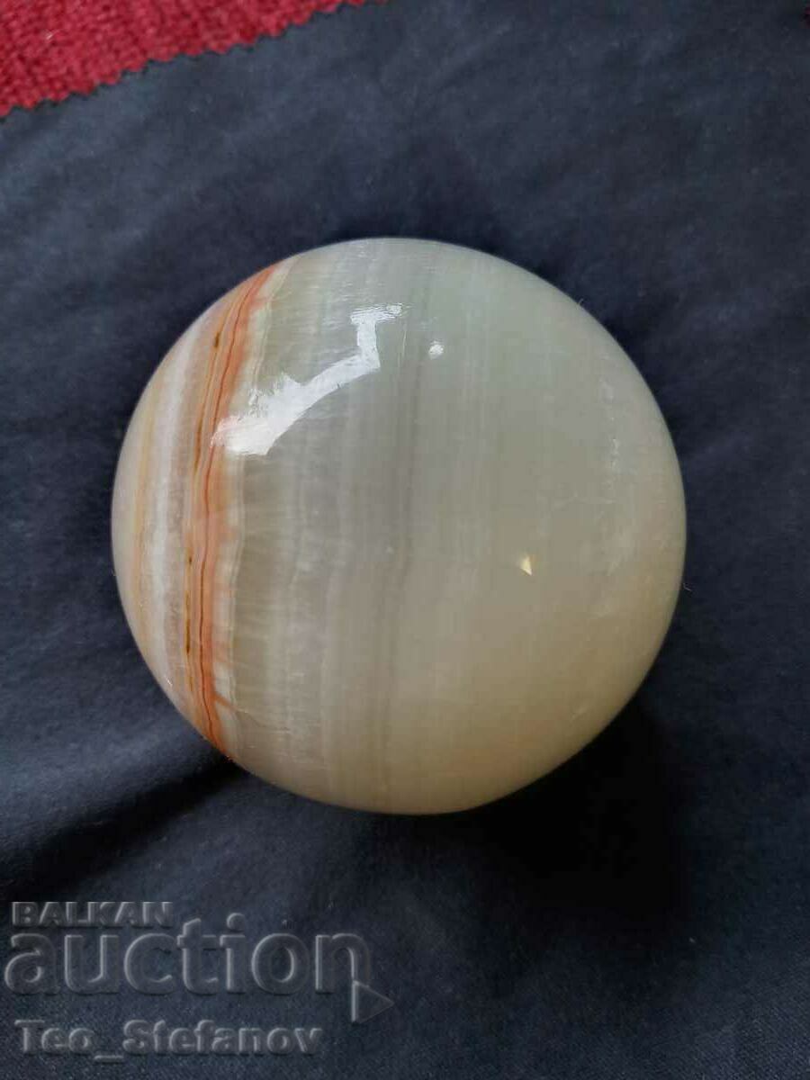 Onyx marble ball