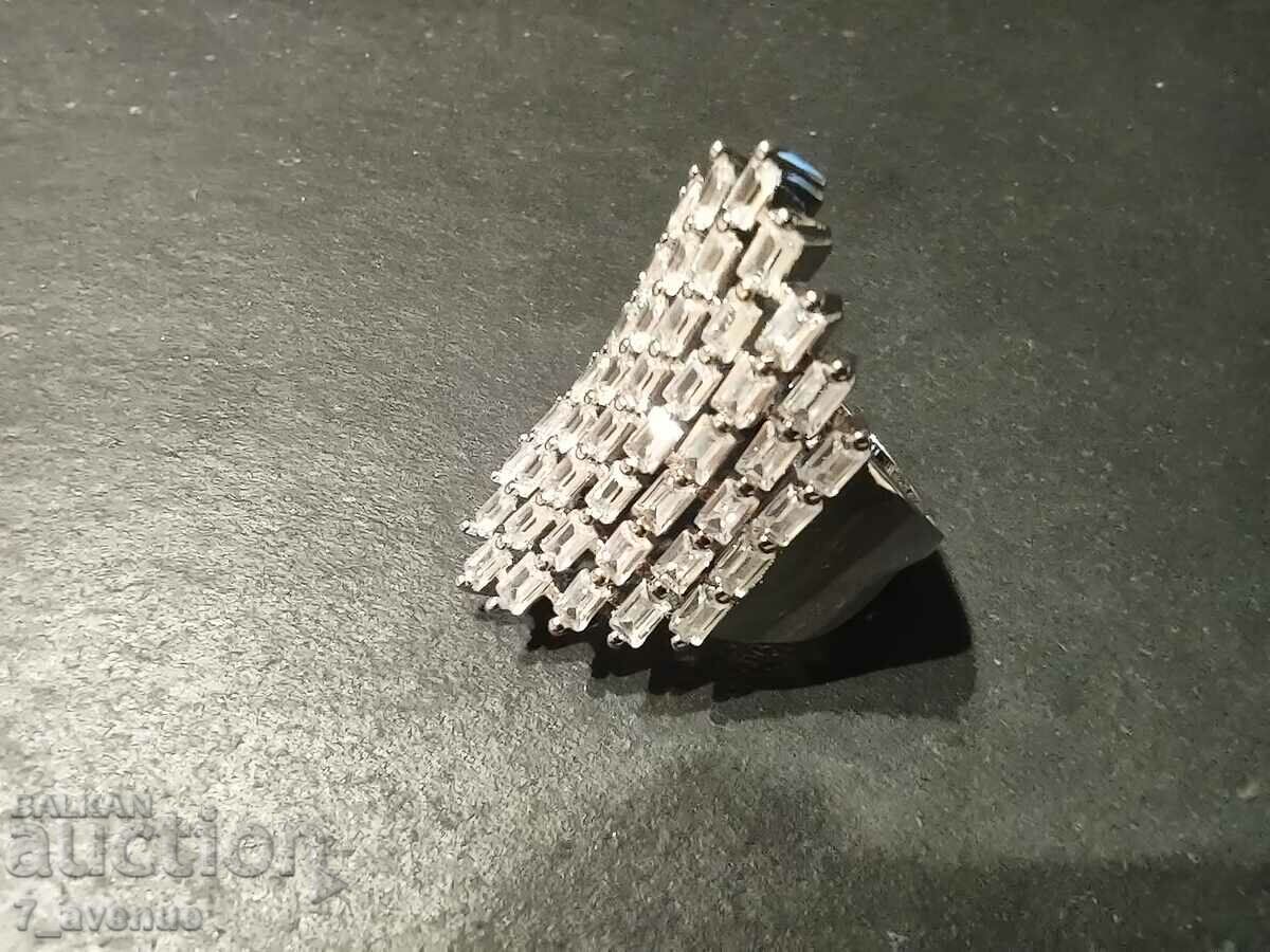 Ring, very beautiful and elegant 11.11.24 - 5 Ring, very beautiful and elegant 11.11.24 - 5