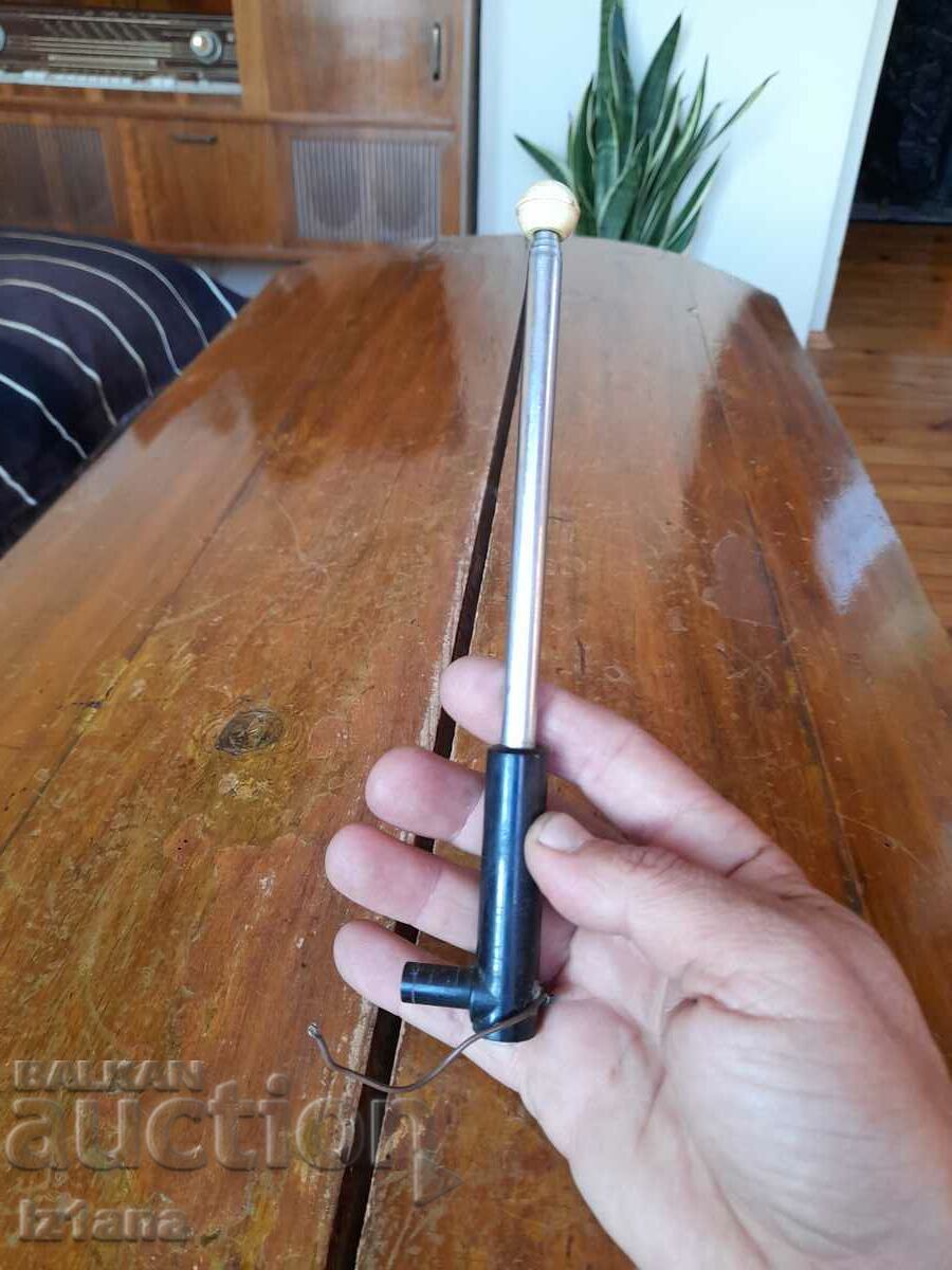 Auction  Old telescopic radio antenna, radio receiver