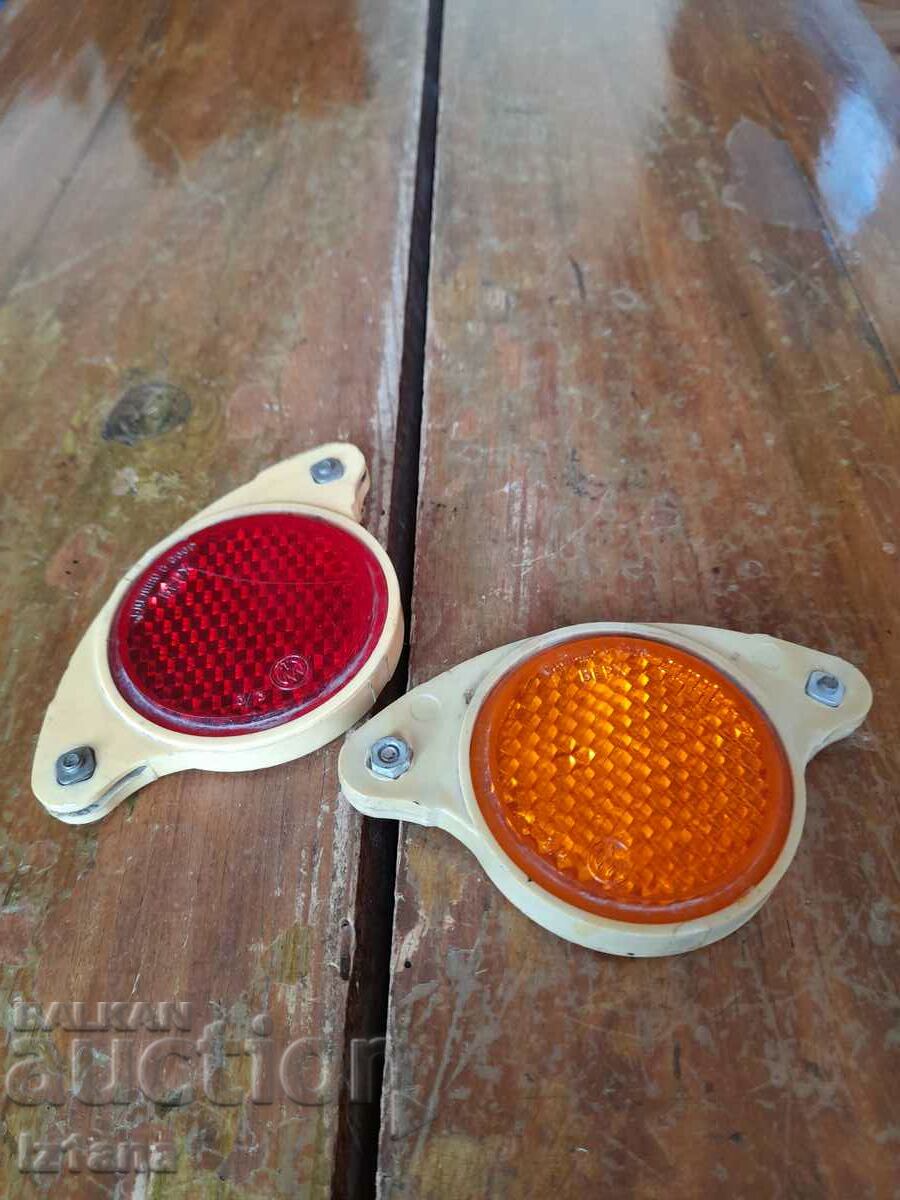 Auction  Old reflector, reflectors