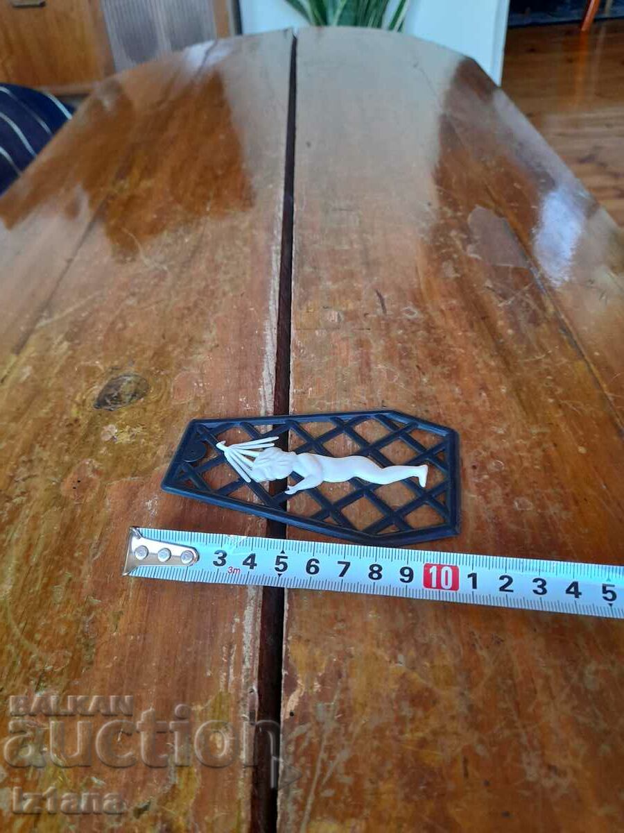 Delivery of Old sign, bathroom sign Delivery of Old sign, bathroom sign