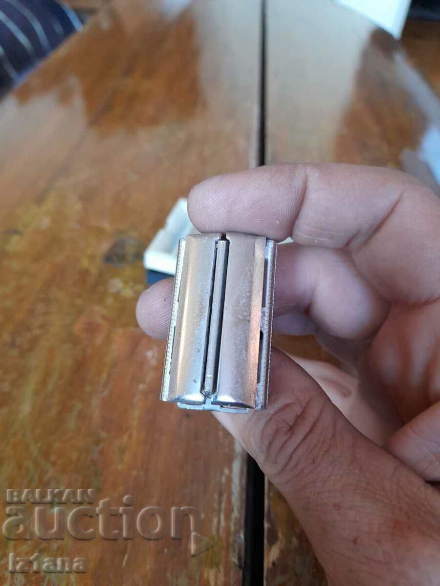 Παλιό ξυράφι Flying Roc - 5 Παλιό ξυράφι Flying Roc - 5