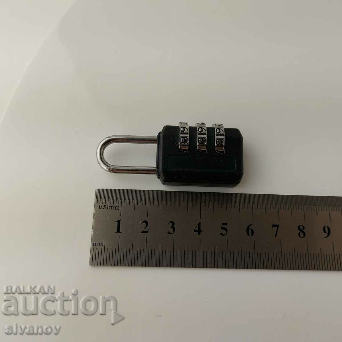 Μικρό λουκέτο με κωδικό #5726 - 6 Μικρό λουκέτο με κωδικό #5726 - 6