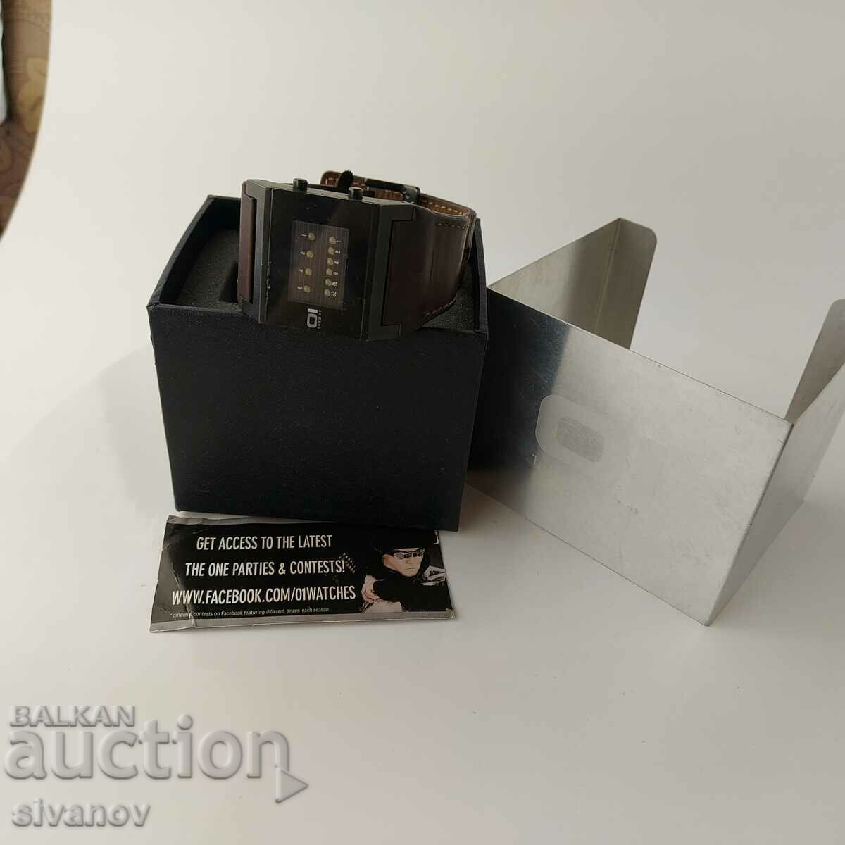 OI The One Binary Clock with box #5727 with price 59.99 BGN | € 30.67