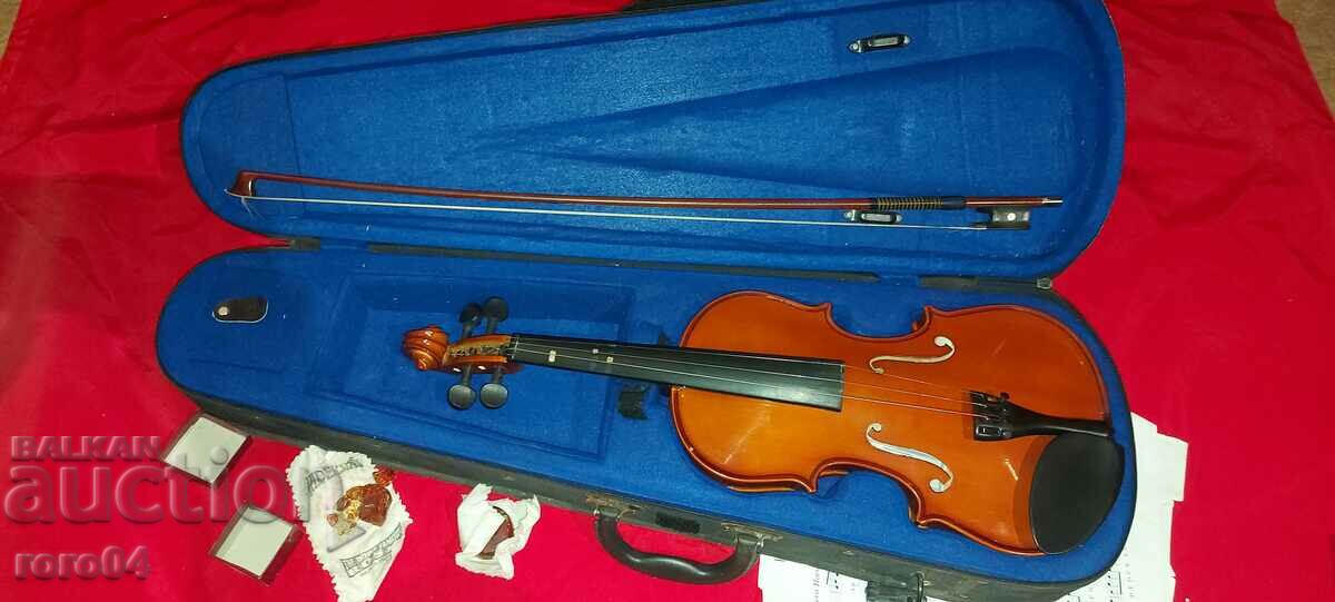 VIOLIN - Antoni - Model ACV 31 - EXCELLENT