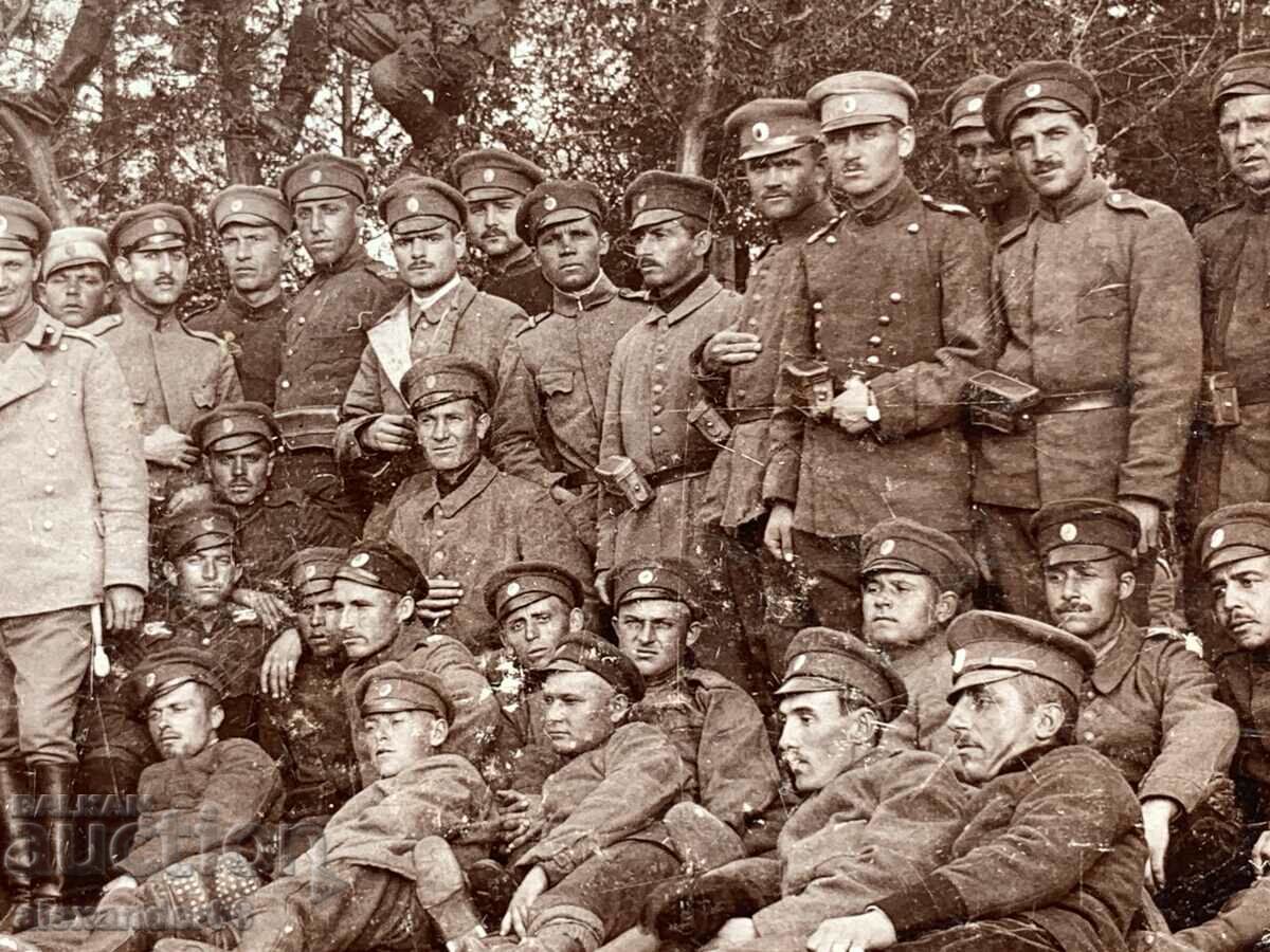 Delivery of Old military photo cardboard