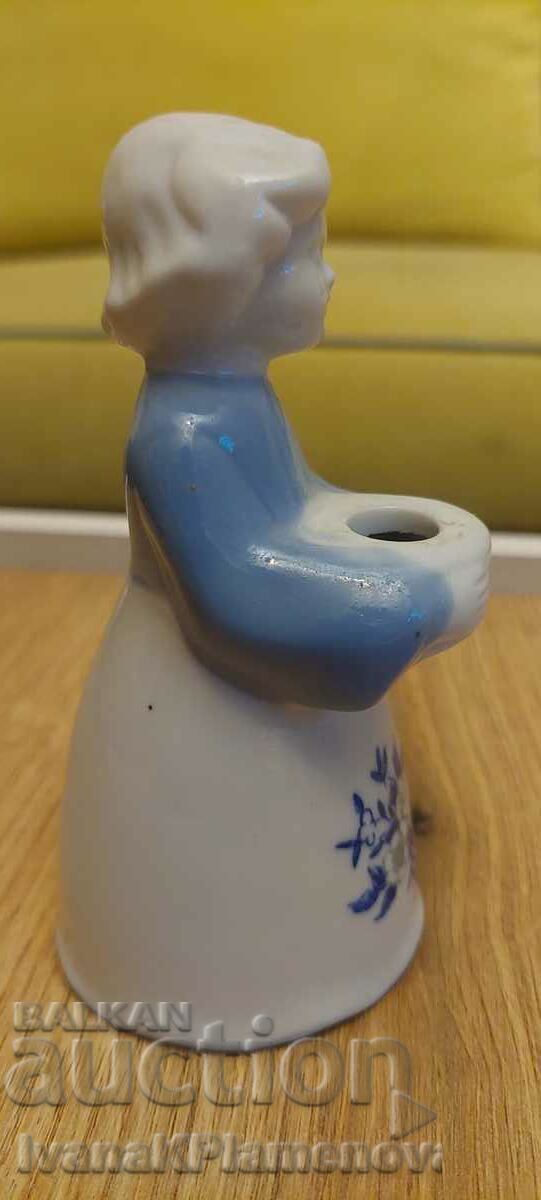 Porcelain figurine for collectors with price 16.00 BGN | € 8.18 Porcelain figurine for collectors with price 16.00 BGN | € 8.18