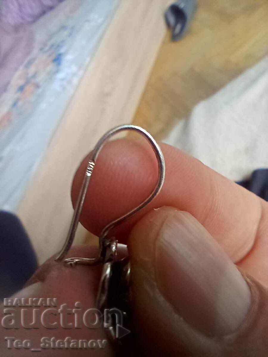 Delivery of Silver flower earrings Delivery of Silver flower earrings