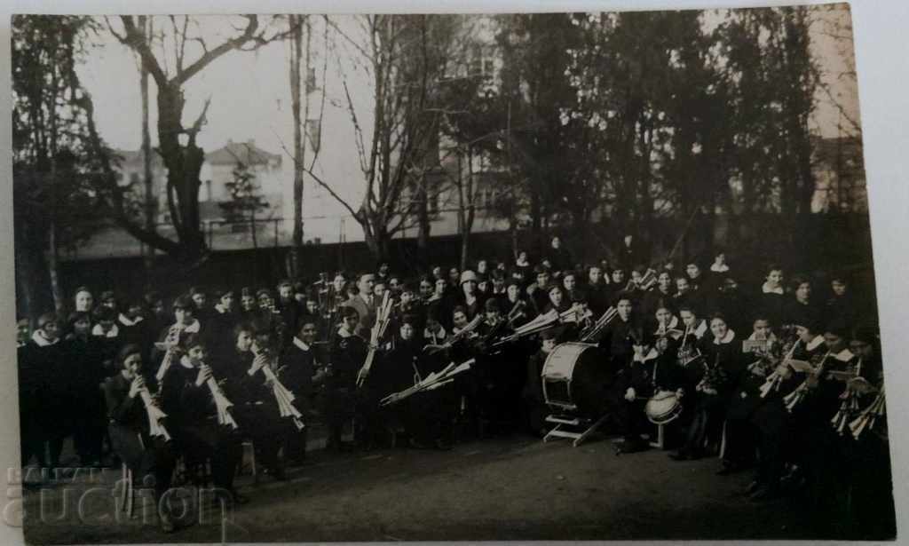 , 1930 ORCHESTRA BOARDING BOARDING HOUSE SOFIA EVDOKIIA NADEZHA PHOTO