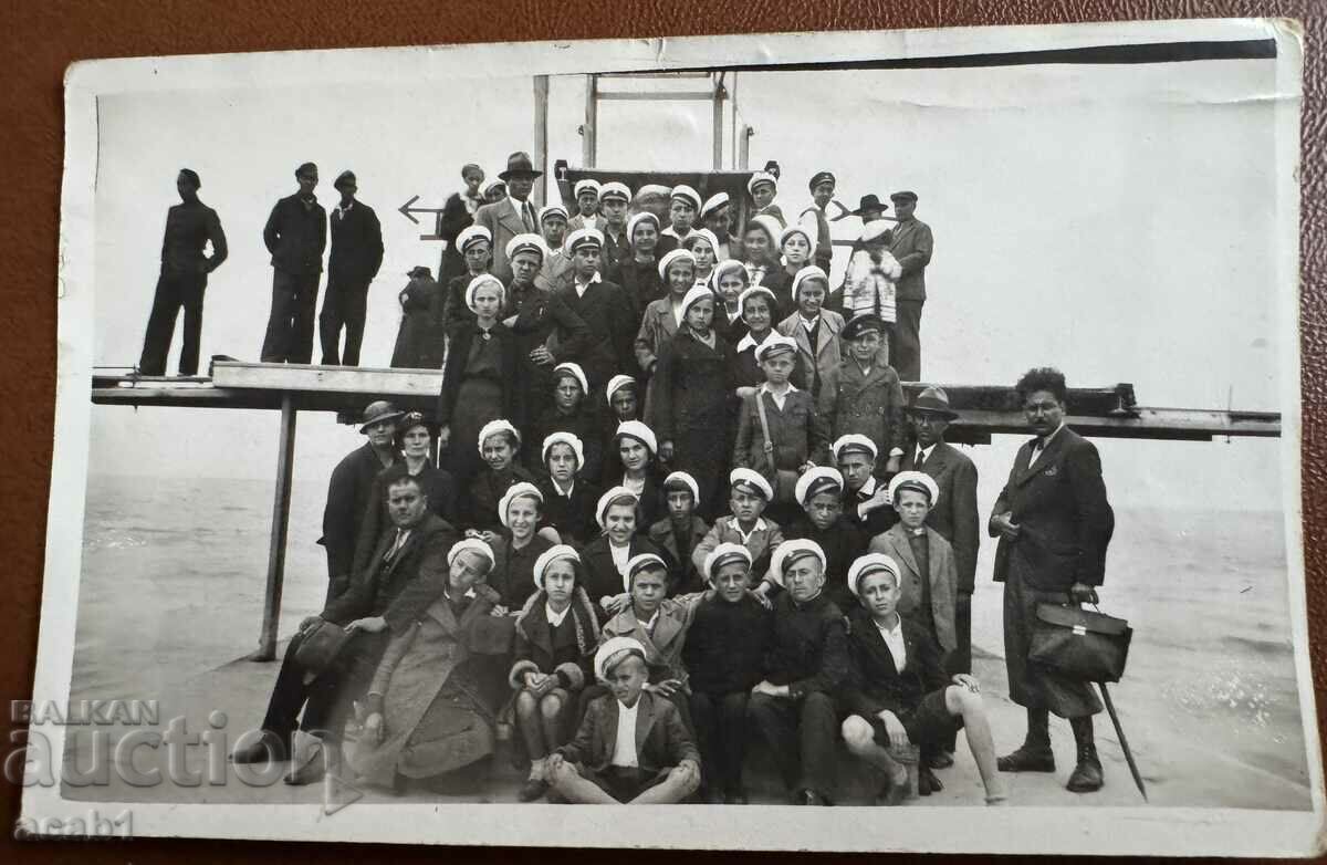 Students on the pier