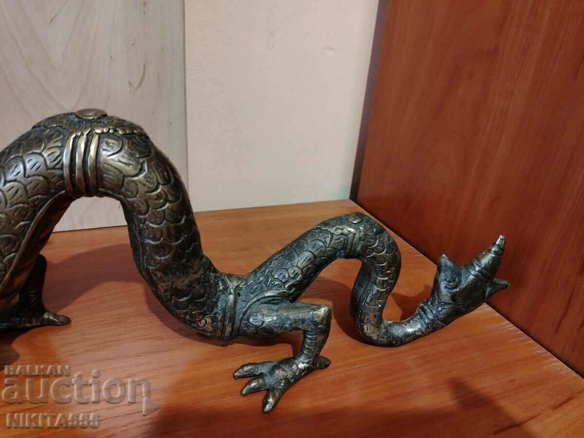 Аукцион ВЕЛИКОЛЕПНА СТАРА БРОНЗОВА СКУЛПТУРА НА АЗИАТСКИ ДРАКОН Аукцион ВЕЛИКОЛЕПНА СТАРА БРОНЗОВА СКУЛПТУРА НА АЗИАТСКИ ДРАКОН