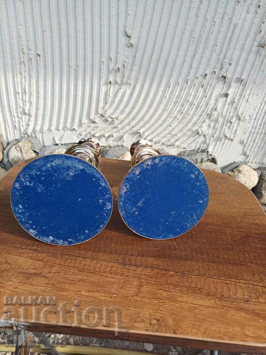 Candlesticks with a very interesting pink shade with price 100.00 BGN | € 51.13 Candlesticks with a very interesting pink shade with price 100.00 BGN | € 51.13