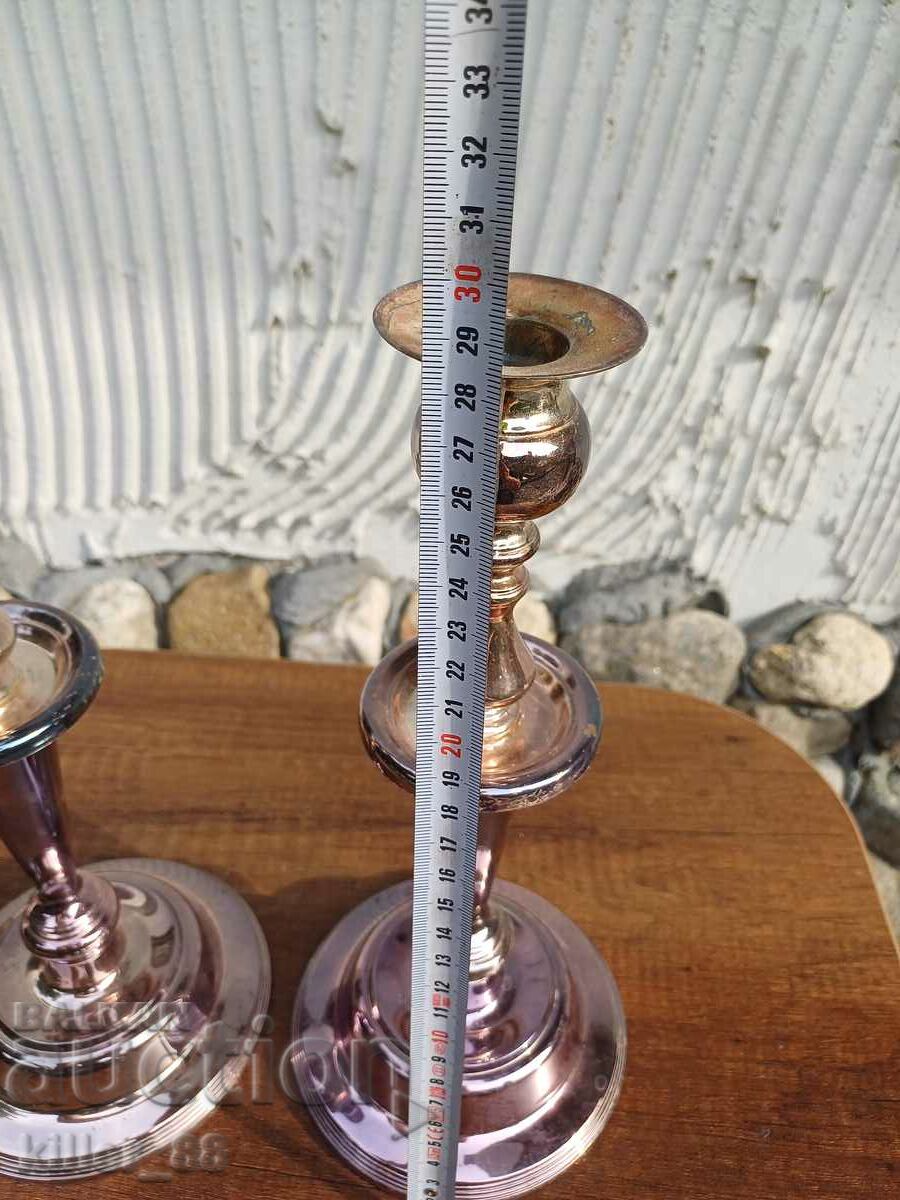 Auction Candlesticks with a very interesting pink shade Auction Candlesticks with a very interesting pink shade