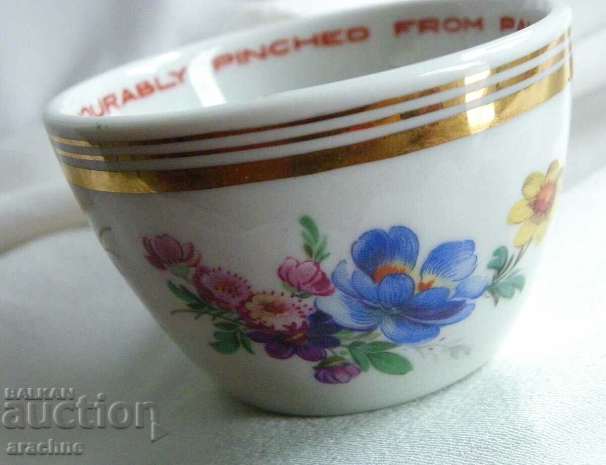 Auction A special collector's mug Auction A special collector's mug