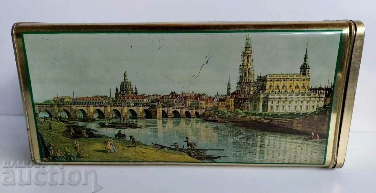 .DRESDEN CHRISTMAS STOLLEN LARGE GDR BOX METAL