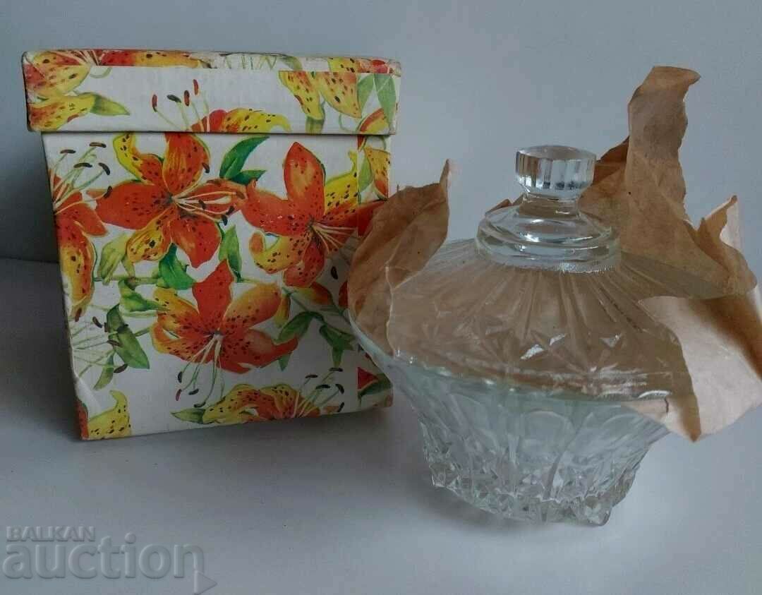 .STOYKO PEEV GLASS CANDY BOX WITH BOX UNUSED SOC NRB .STOYKO PEEV GLASS CANDY BOX WITH BOX UNUSED SOC NRB