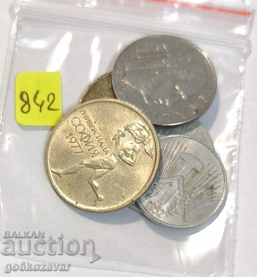 Licitație O mulțime de monede diferite țări