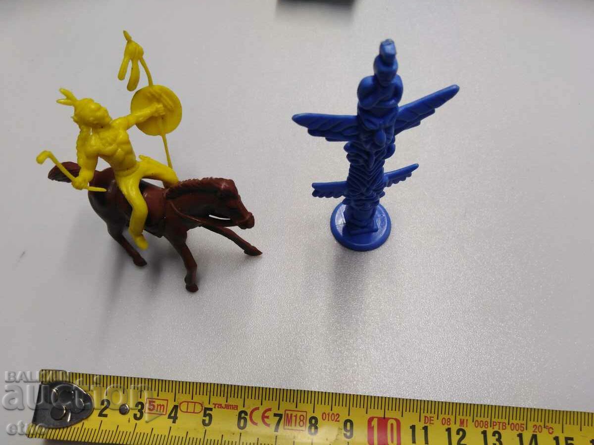SOCIAL TOYS - SOLDIERS, toy, Indians with price 10.00 BGN | € 5.11 SOCIAL TOYS - SOLDIERS, toy, Indians with price 10.00 BGN | € 5.11