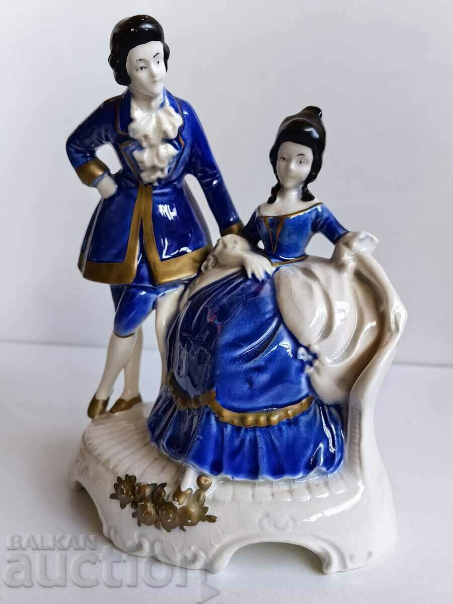 .STATUETA MARE PERFECTA FIGURA PORCELAN MARCAT