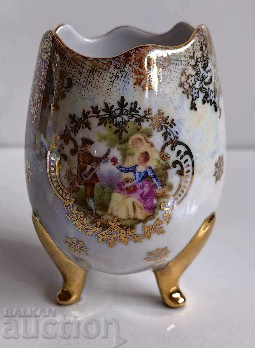 .PORCELAIN VASE BAVARIA MARKED