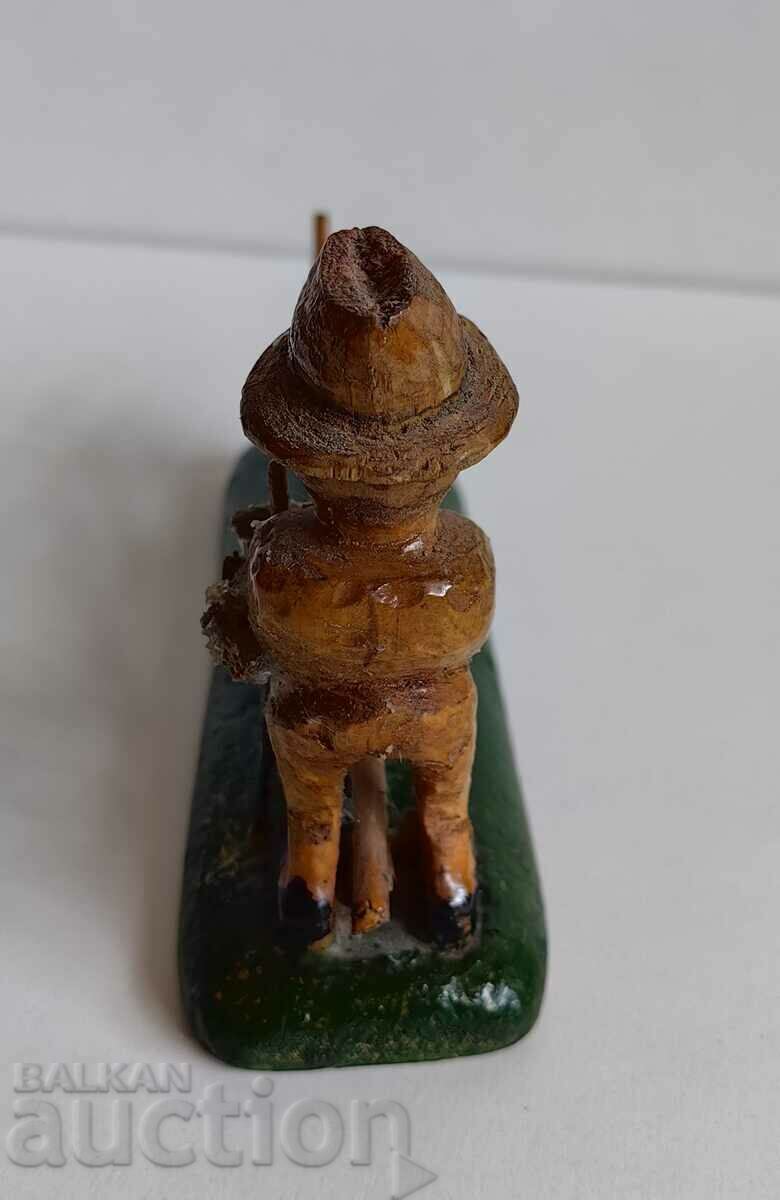 .INTERESTING COMPOSITION OF WOOD SCULPTURE FIGURE with price 13.00 BGN | € 6.65 .INTERESTING COMPOSITION OF WOOD SCULPTURE FIGURE with price 13.00 BGN | € 6.65