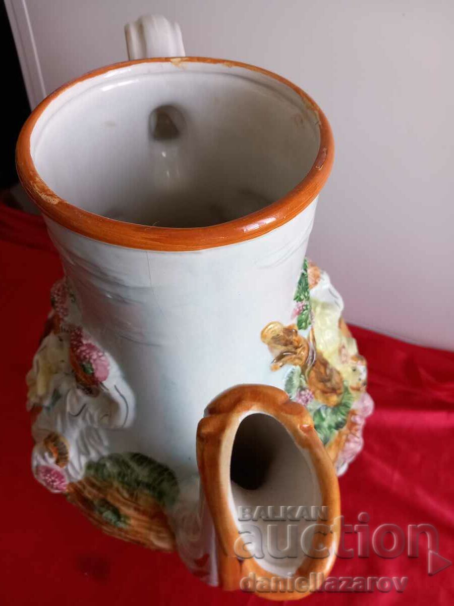 Capodimonte Capodimonte, τεράστια ανάγλυφη κανάτα πορσελάνης - 5
