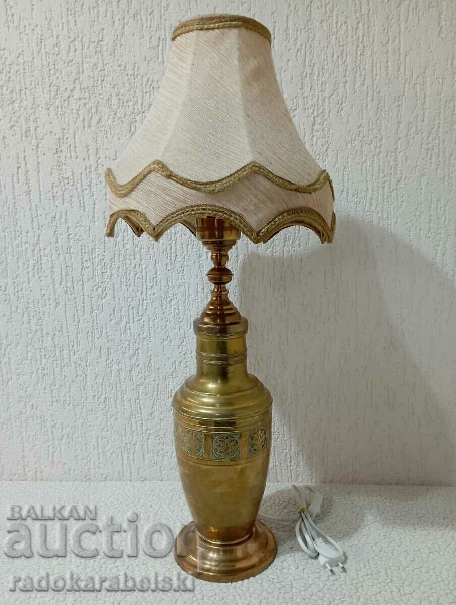 Σετ δύο πολύ μεγάλων αντικέ ορειχάλκινα φωτιστικά - φωτιστικό με τιμή 399.90 BGN | € 204.47