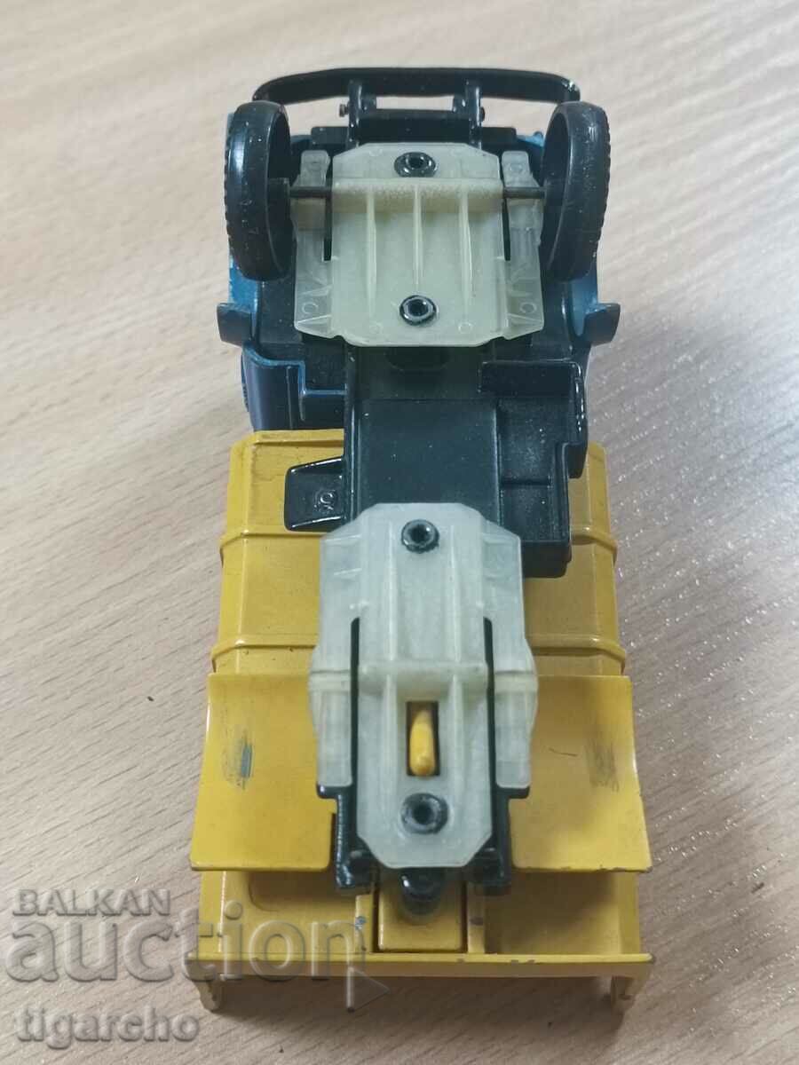 Old Russian toy with price 60.00 BGN | € 30.68 Old Russian toy with price 60.00 BGN | € 30.68