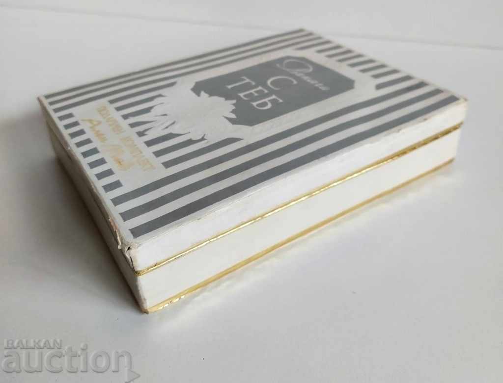 Delivery of .ALWAYS WITH YOU SOC BOX GIFT SET ALEN MAC PERFUME