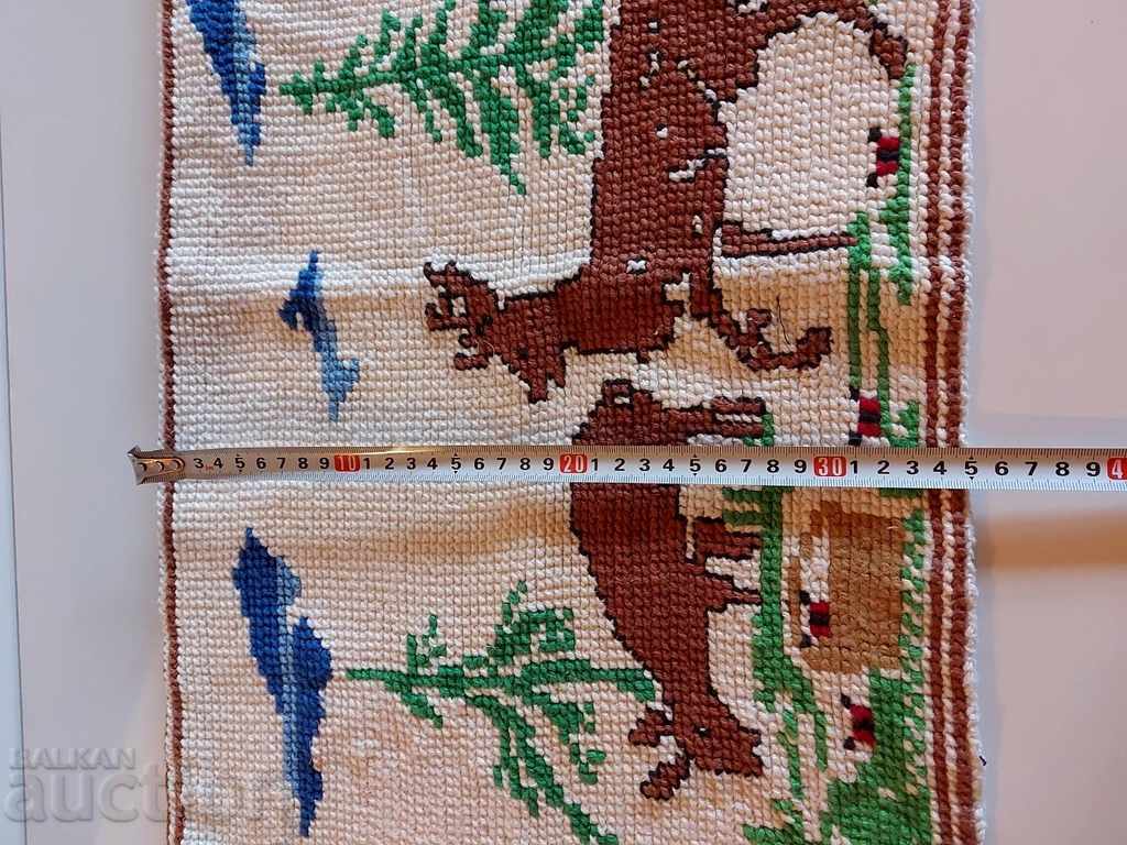 Delivery of .OLD AUTHENTIC BEAUTIFUL CARPET RUG WALL EMBROIDERY TAPESTRY Delivery of .OLD AUTHENTIC BEAUTIFUL CARPET RUG WALL EMBROIDERY TAPESTRY