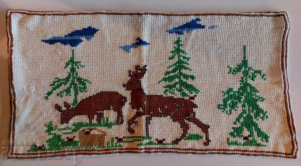 .OLD AUTHENTIC BEAUTIFUL CARPET RUG WALL EMBROIDERY TAPESTRY .OLD AUTHENTIC BEAUTIFUL CARPET RUG WALL EMBROIDERY TAPESTRY