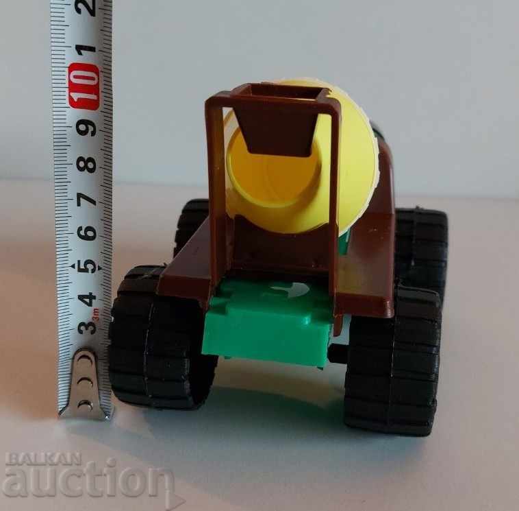 .SOC UNUSED CHILDREN'S PLASTIC TOY CONCRETE MIXER - 5 .SOC UNUSED CHILDREN'S PLASTIC TOY CONCRETE MIXER - 5