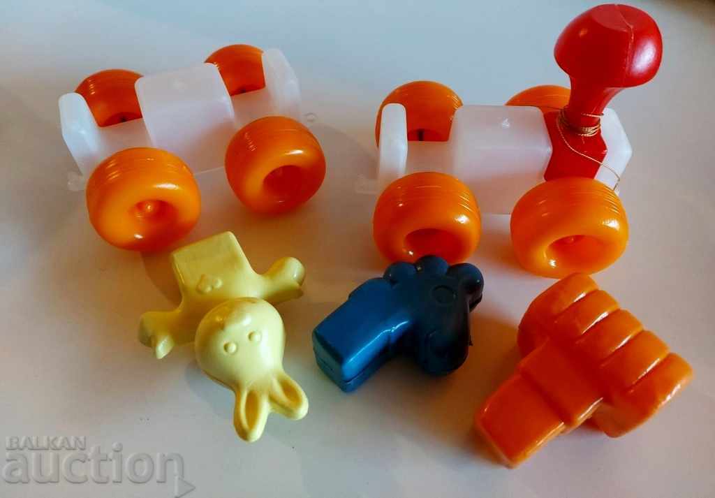 .NEW SOC KIDS PLASTIC PULL TRAIN TOY - 7 .NEW SOC KIDS PLASTIC PULL TRAIN TOY - 7