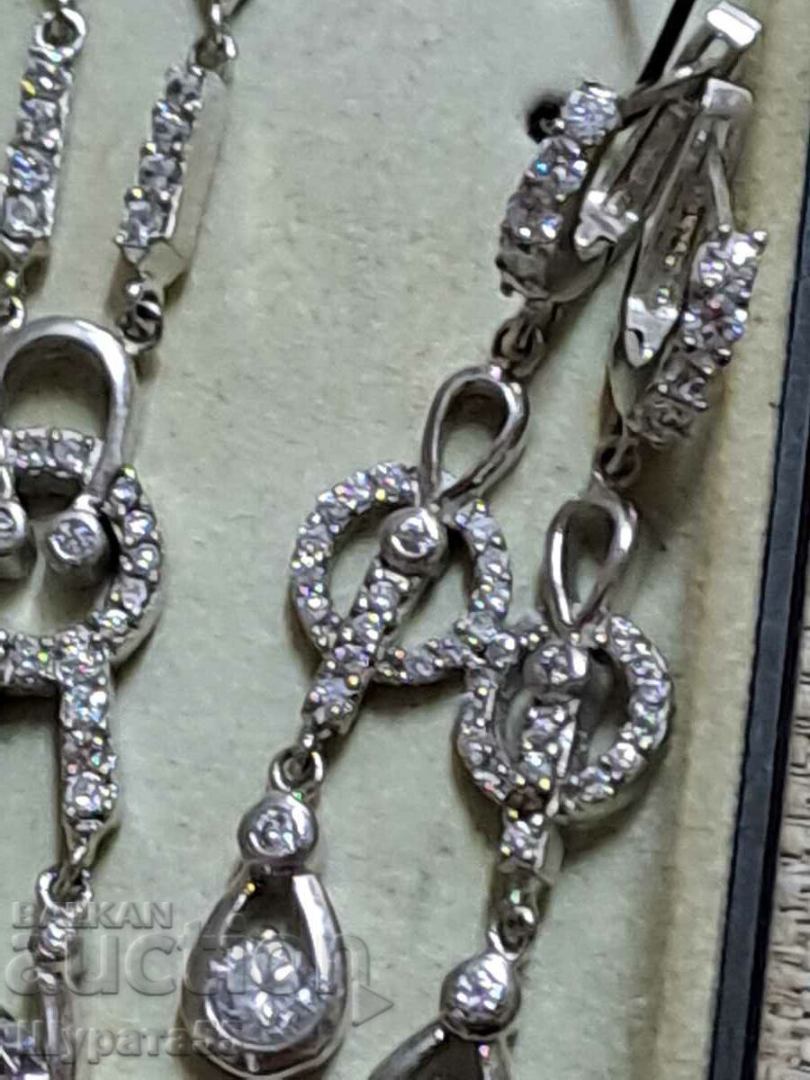 Silver set 36g.81 with stones with price 150.00 BGN | € 76.69 Silver set 36g.81 with stones with price 150.00 BGN | € 76.69