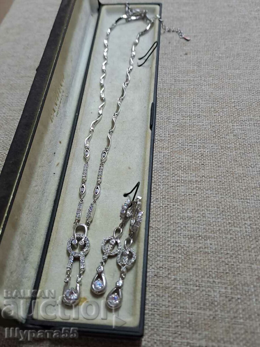 Auction Silver set 36g.81 with stones Auction Silver set 36g.81 with stones