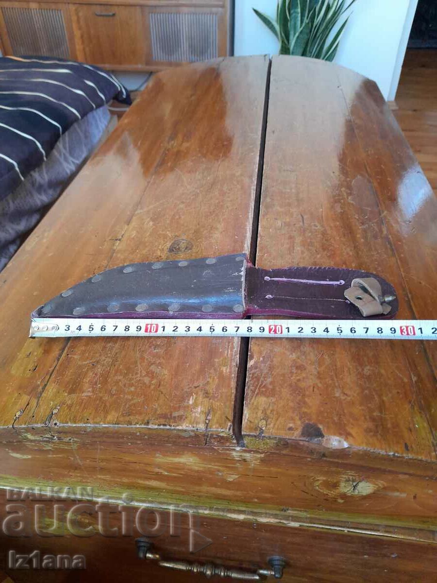 Παράδοση Παλιά δερμάτινη θήκη μαχαιριού Παράδοση Παλιά δερμάτινη θήκη μαχαιριού