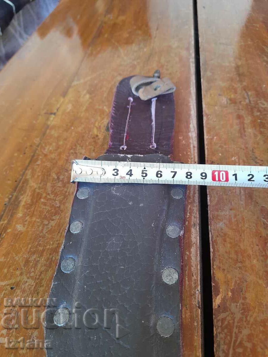 Παλιά δερμάτινη θήκη μαχαιριού - 5 Παλιά δερμάτινη θήκη μαχαιριού - 5