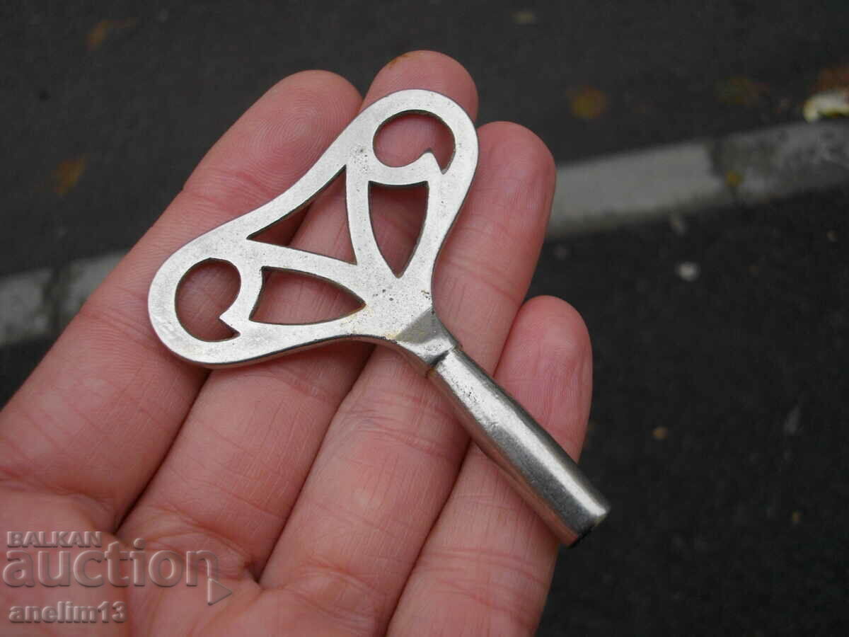 ΠΑΛΙΟ ΚΛΕΙΔΙ ΤΟΙΧΟΥ Ή ΚΛΕΙΔΙ ΡΟΛΟΓΙΟΥ ΤΖΑΚΙΟΥ - 6 ΠΑΛΙΟ ΚΛΕΙΔΙ ΤΟΙΧΟΥ Ή ΚΛΕΙΔΙ ΡΟΛΟΓΙΟΥ ΤΖΑΚΙΟΥ - 6