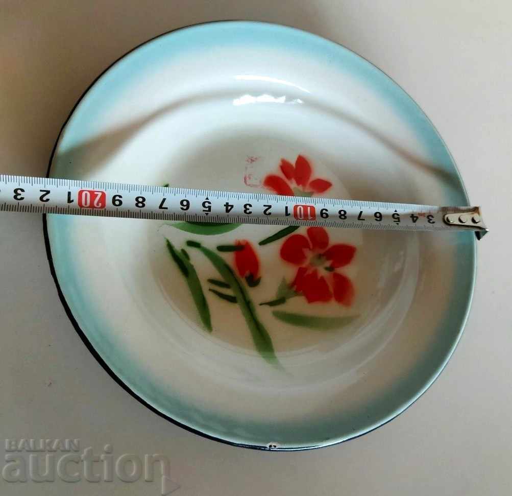 Auction .SOC NORTH KOREA DPRK UNUSED ENAMEL METAL PLATE Auction .SOC NORTH KOREA DPRK UNUSED ENAMEL METAL PLATE