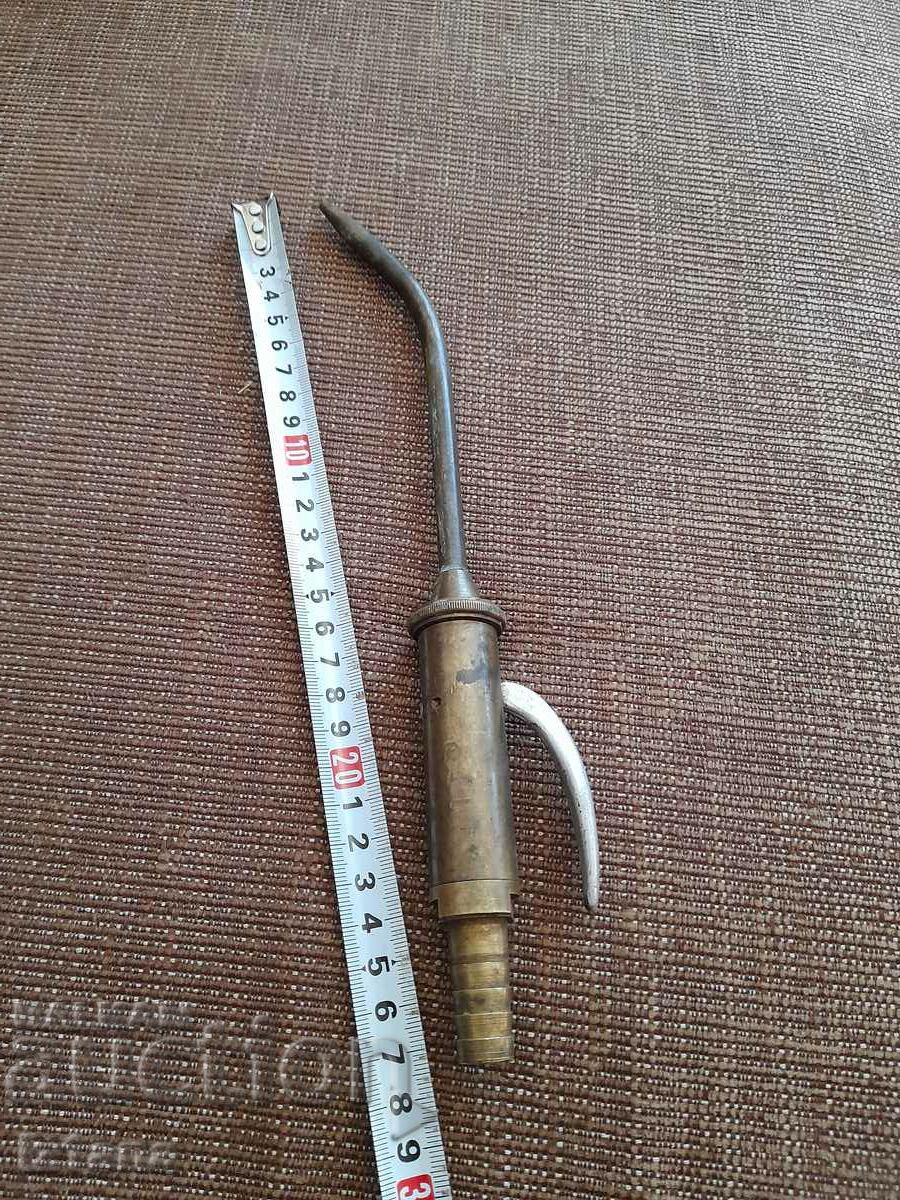 Стар накрайник за горелка с цена 45.00 лв. | € 23.01 Стар накрайник за горелка с цена 45.00 лв. | € 23.01