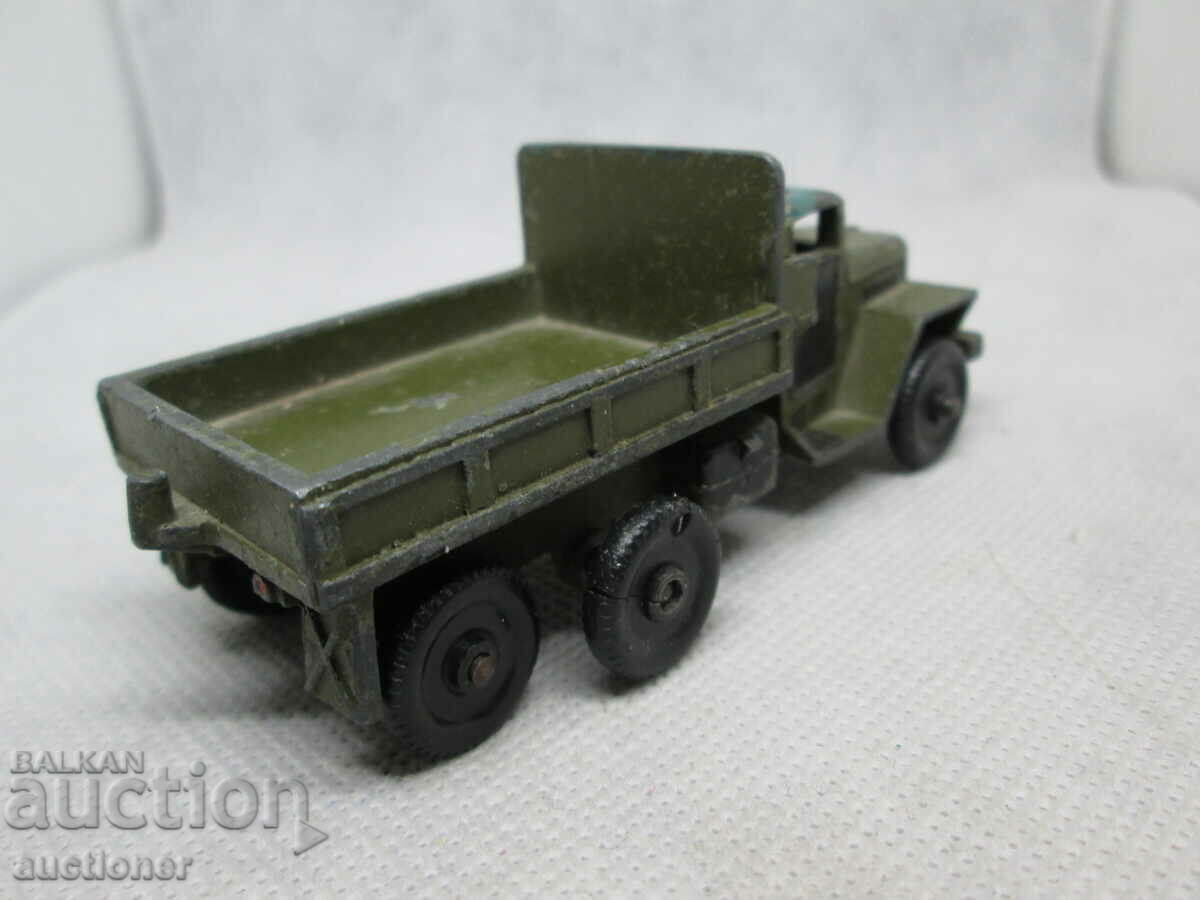 Delivery of OLD MILITARY METAL SOVIET MODEL, TOY-USSR Delivery of OLD MILITARY METAL SOVIET MODEL, TOY-USSR