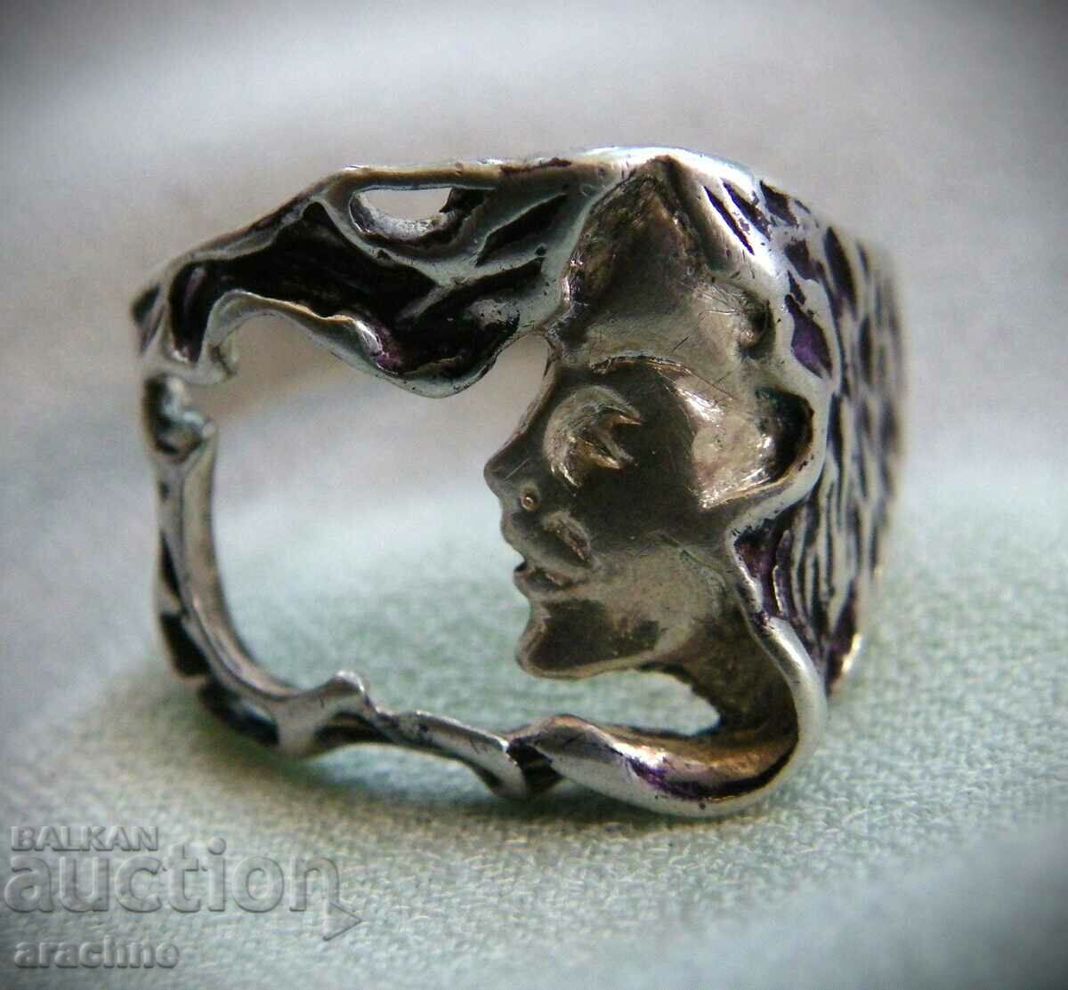 Artistic silver ring