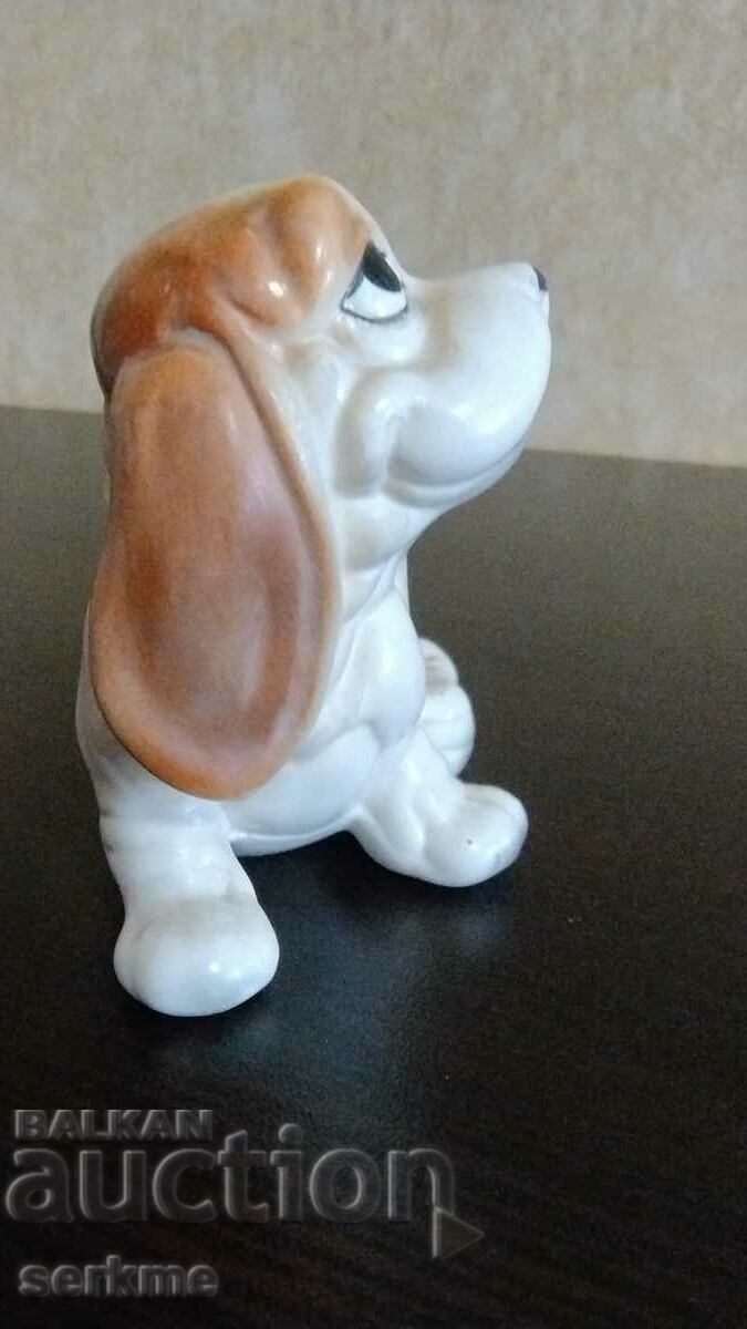 Porcelain figure with price 10.00 BGN | € 5.11 Porcelain figure with price 10.00 BGN | € 5.11