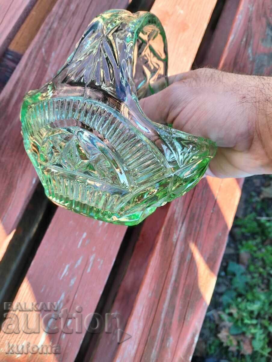 Cutie cu bomboane de cristal în formă de coș - 6 Cutie cu bomboane de cristal în formă de coș - 6