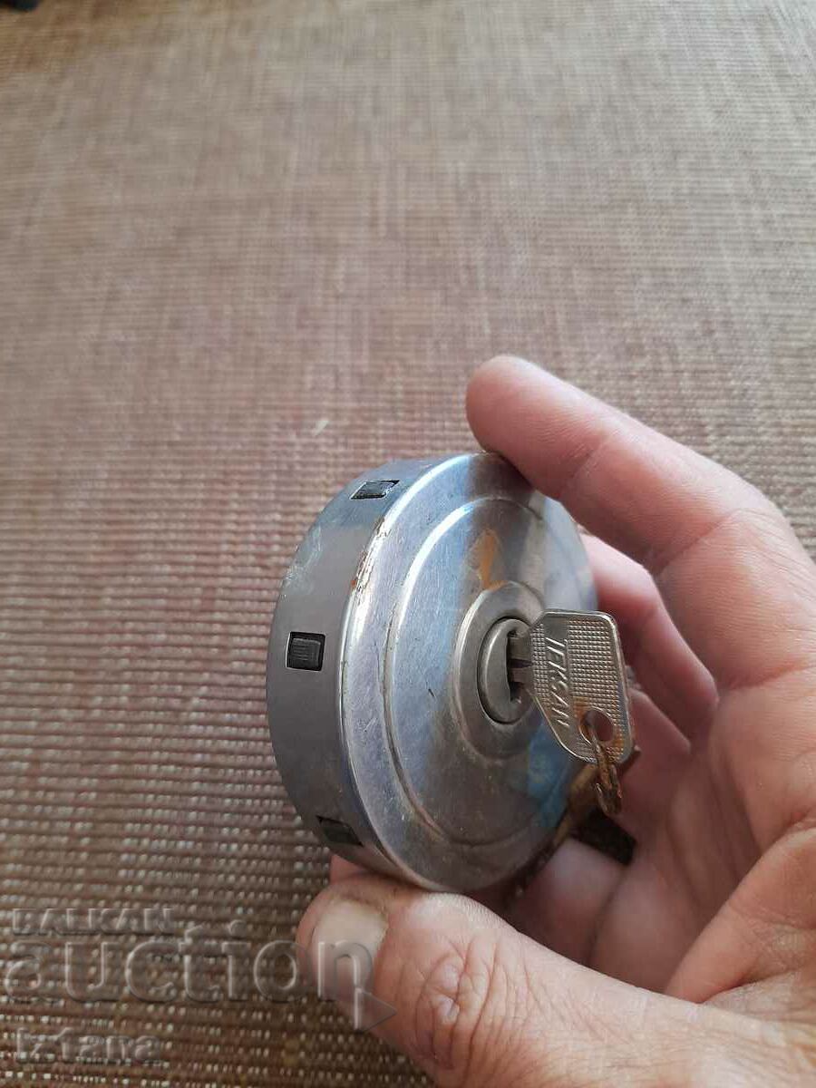 Old tank cap with price 27.00 BGN | € 13.80 Old tank cap with price 27.00 BGN | € 13.80