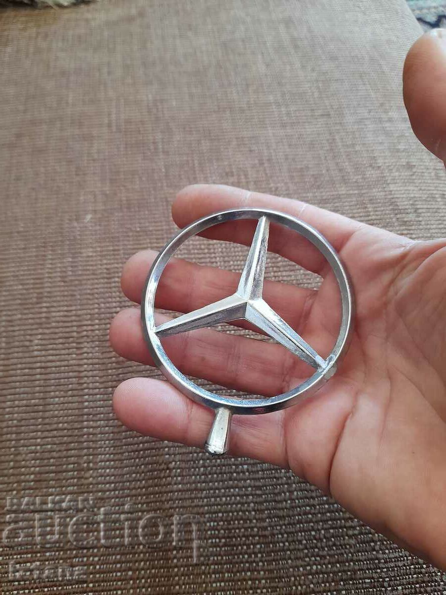 Licitație emblema Mercedes Licitație emblema Mercedes